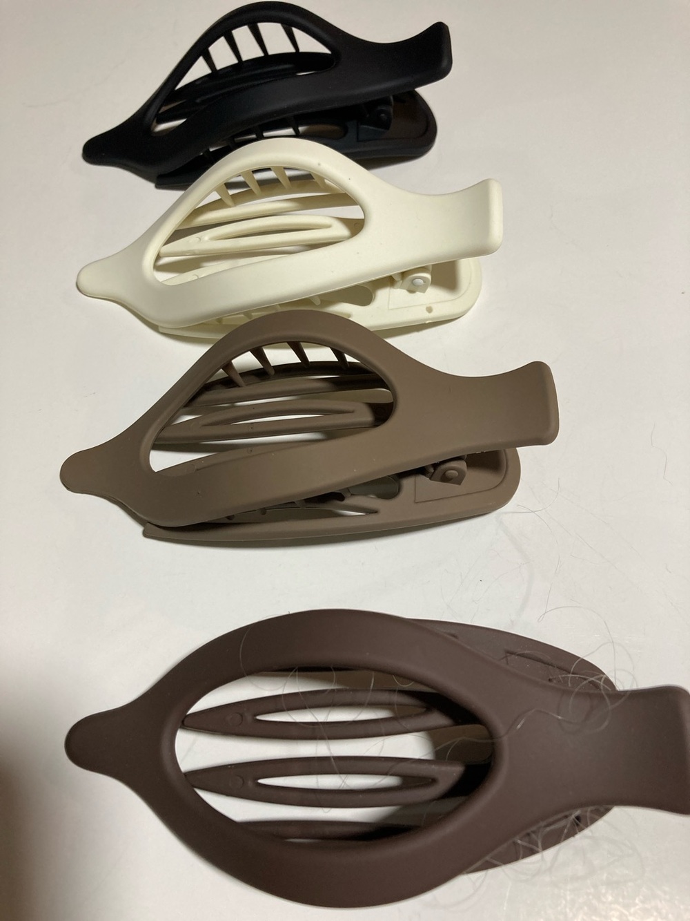 Women’s Set Of Four Hair Clips